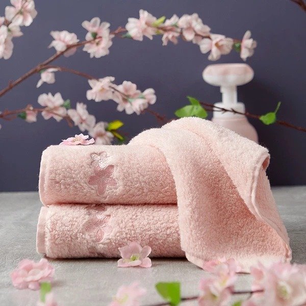 Xijiang Long-Staple 100% Cotton Towel With Sakura Embroidery