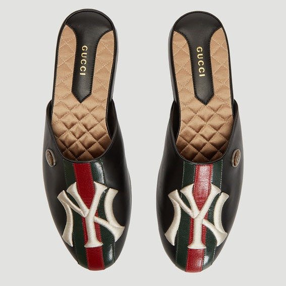 NY Yankees Patch Leather Slippers