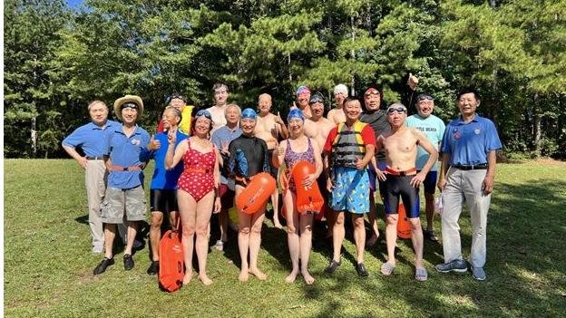 亚特兰大77级游泳队第一届横渡Lake Lanier 活动圆满成功