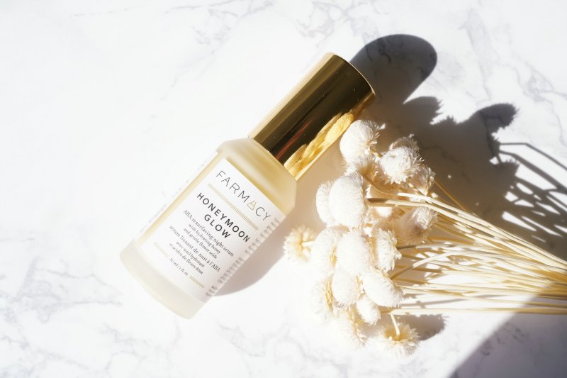 14 FARMACY HONEYMOON GLOW