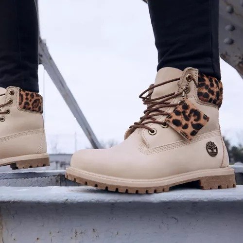 | Women's Safari Cheetah 6-Inch Waterproof Boots