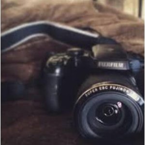 Fujifilm FinePix S9900W数码相机