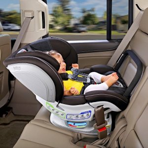 Select Britax Carseats @buybuy Baby