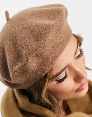 wool beret in camel