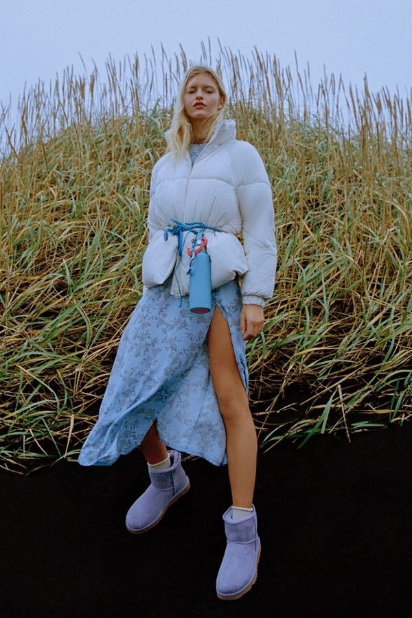 UO Lindsey Cap-Sleeve Side-Slit Midi Dress