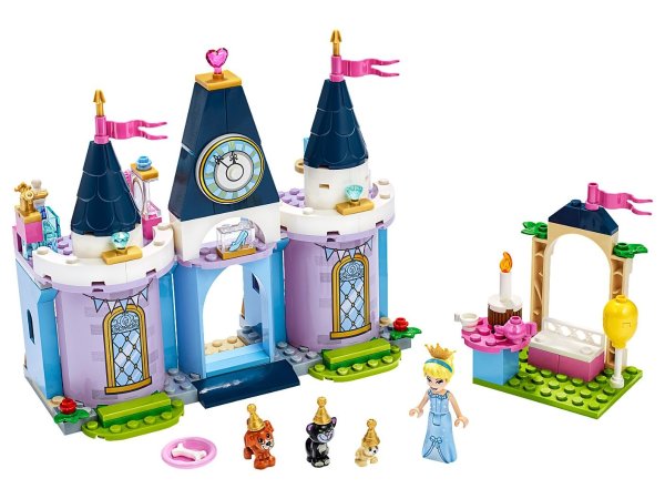 Cinderella's Castle Celebration 43178 | Disney™ | Buy online at the Official LEGO® Shop US