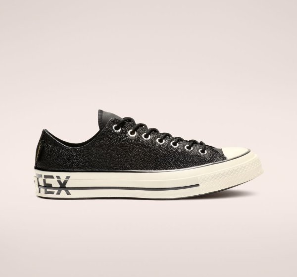 Chuck 70 GORE-TEX Leather Low Top运动鞋