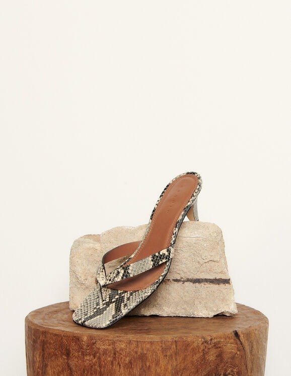 Embossed leather mid-heel flip-flops