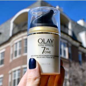 Olay Total Effects 7 in One, Anti-Aging Moisturizer with SPF 30, 1.7 Fl Oz