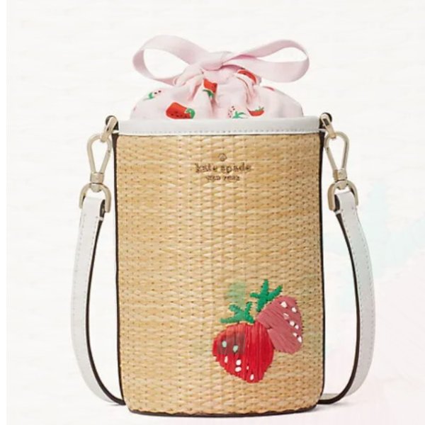 草莓编织水桶包 夏季必备
