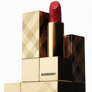 Burberry 彩妆热促 收经典格纹口红、气垫唇釉、气质香水