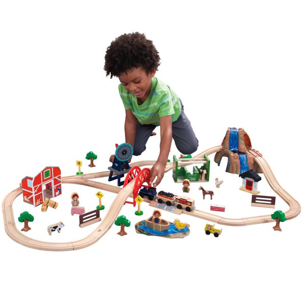 Wooden Farm Train Set with 75 Accessories Included