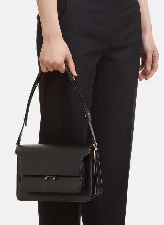 Medium Trunk Bag in Black