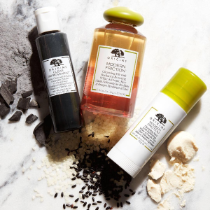 Last Day: with any cleansers purchase +plus spend $65 and choose a 4-piece skincare gift + cosmetic bag. PLUS, spend $45 and get a super deluxe Clear Improvement charcoal mask @ Origins