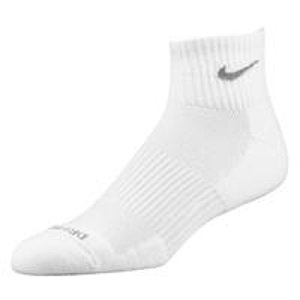 6 pairs Nike Dri-Fit socks (white or black)