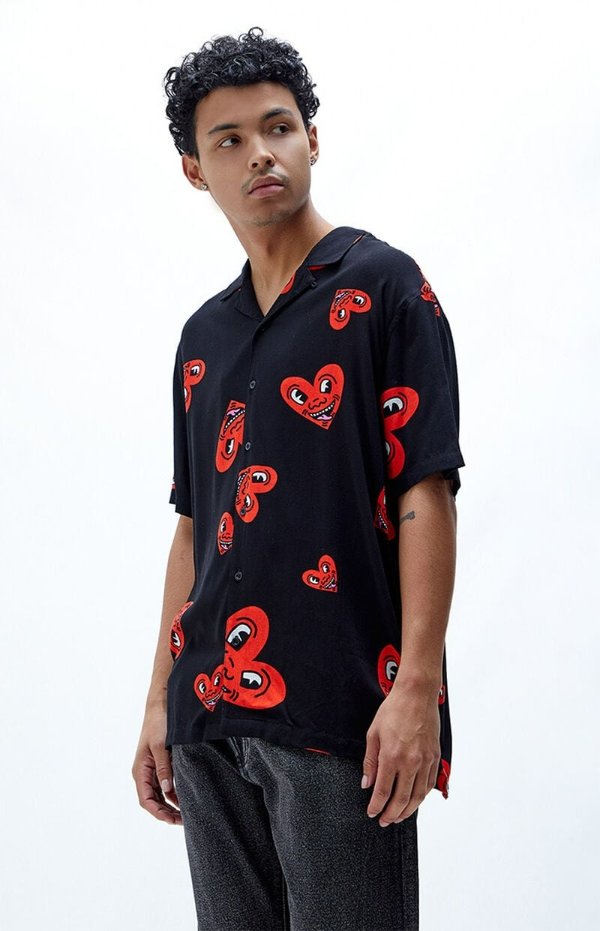 x Keith Haring Hearts Camp Shirt |