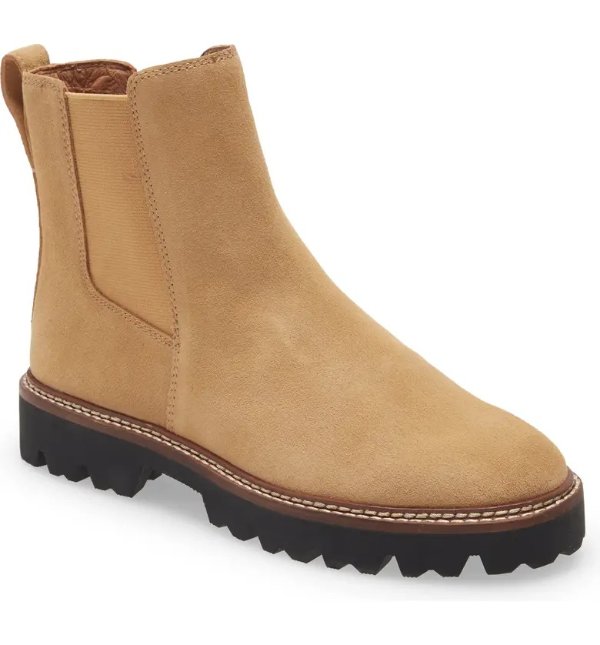 The Citywalk Lug Sole Chelsea Boot