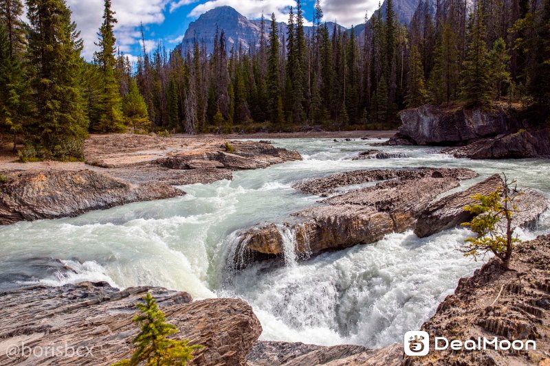 natural_bridge.jpg