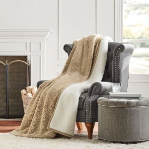 Member's Mark Oversized Cozy Throw (Assorted Colors)