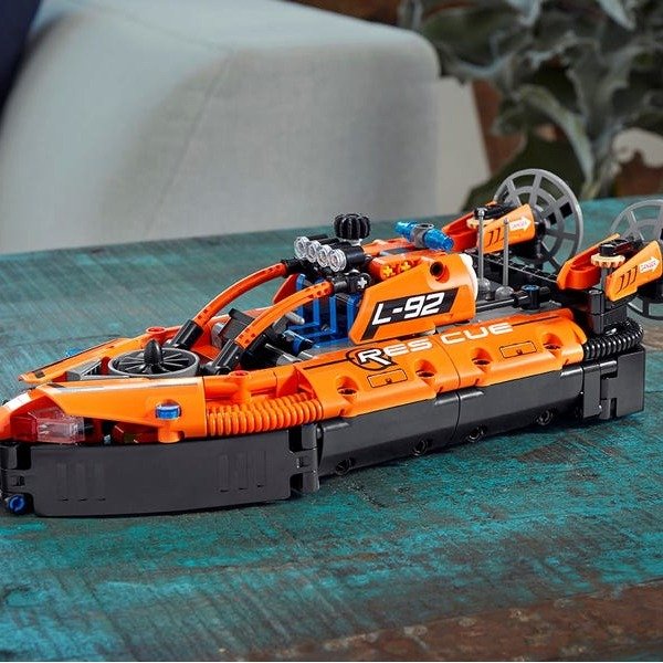 Rescue Hovercraft 42120 | Technic™ | Buy online at the Official LEGO® Shop US