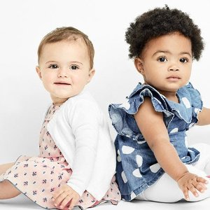 Up to 40% Off Baby New Arrivals @ Carter's