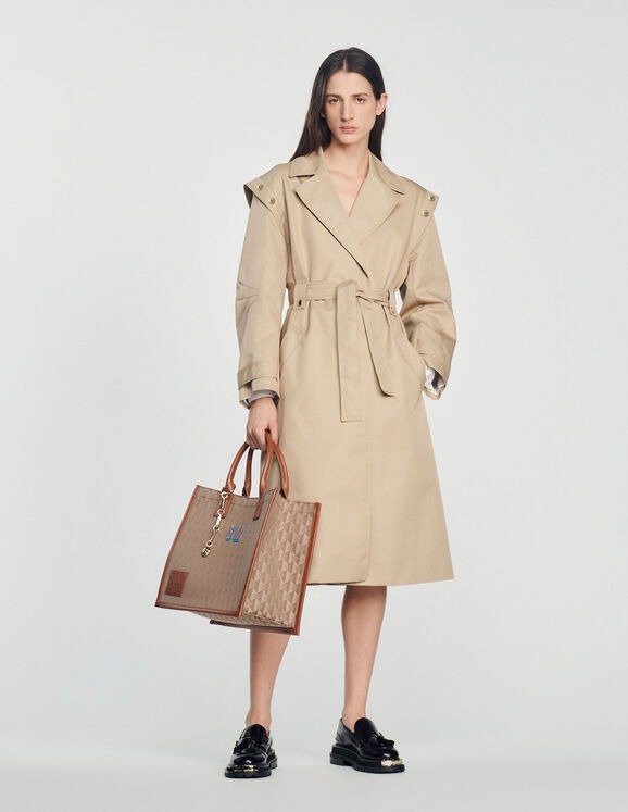 Trench coat with a wide collar