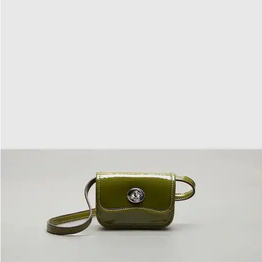 Wavy Wallet With Crossbody Strap In Crinkled Patent Coachtopia Leather