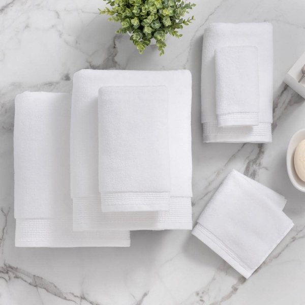 6-Piece Blossom Cotton Towel Set in White