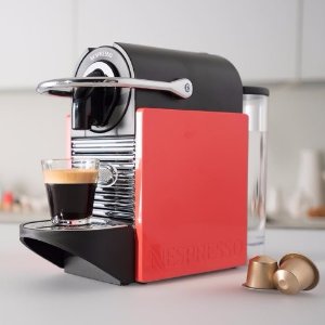 Nespressoe 咖啡制作机热卖 在家做咖啡