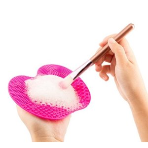 Makeup Brushes Cleaning Mat, LEOKOR Makeup Brush Cleaner Pad Set of 2