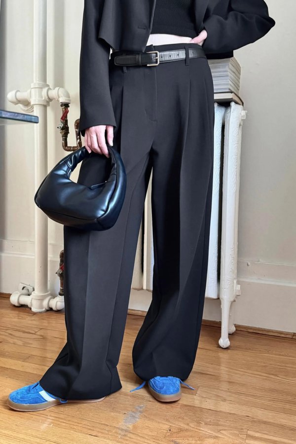 HIGH-RISE WIDE LEG SUITING PANT