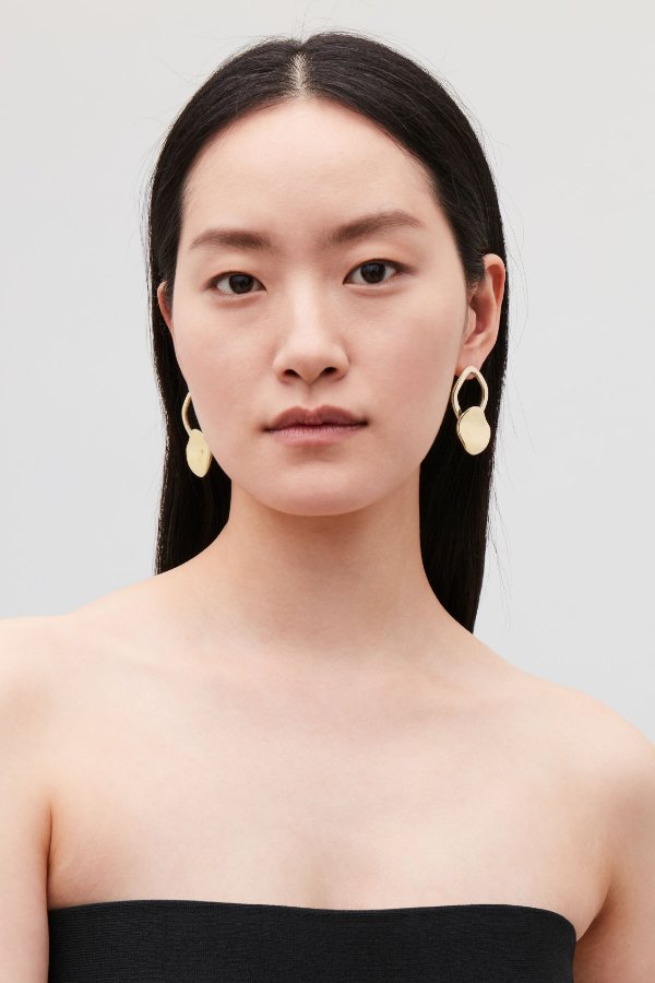 GOLD-PLATED DROP EARRINGS