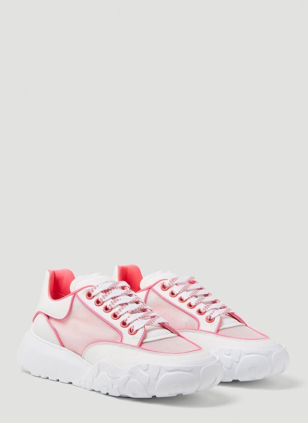 Court Sneakers in Pink