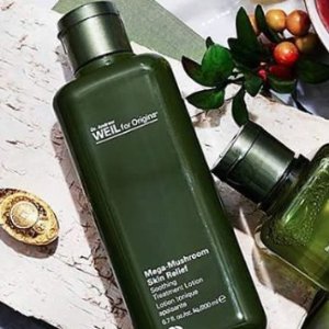+ a free super deluxe Checks & Balances cleanser (30ml) with any $45 purchase @ Origins