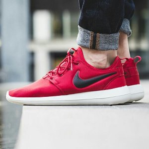 Nike Roshe Two Men's Casual Shoes Red
