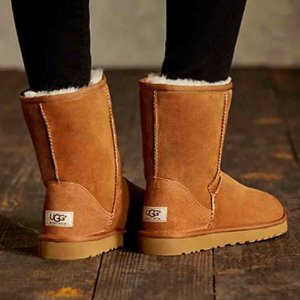 Ugg Women's Classic Short II Ankle-High Suede Boot
