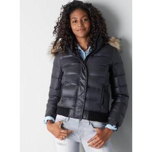 AEO Get Down Hooded Puffer Jacket