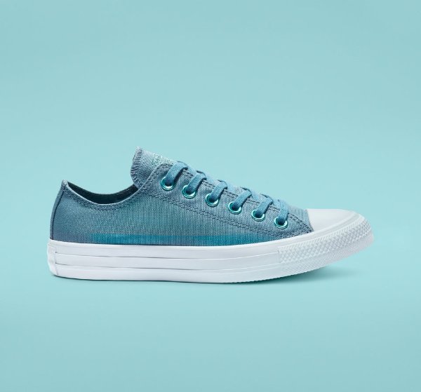 ​Chuck Taylor All Star Hearts Low Top Womens Shoe. Converse