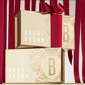 Bobbi Brown 圣诞套装大促 五花肉高光、滋润口红、彩妆套装