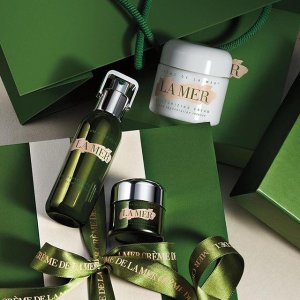 with Purchase Over $150 @ La Mer
