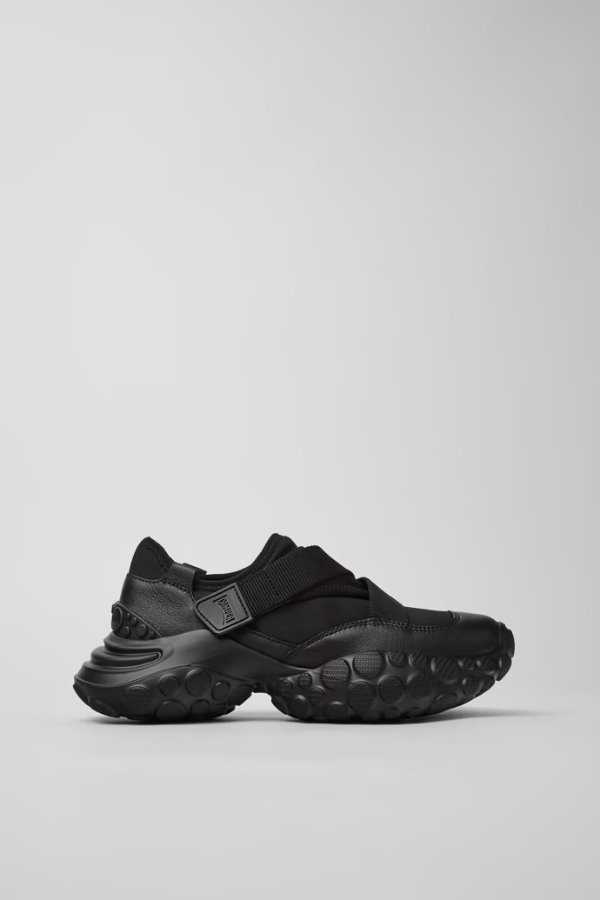 Pelotas Mars Black Textile/Leather Sneaker for Women