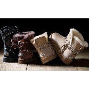 UGG Australia官网时尚Western Glam系列雪地靴热卖