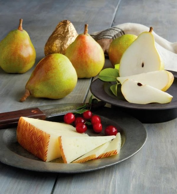 Royal Riviera Pears and Manchego Cheese