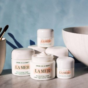 featuring The Small Miracles Collection with $500+ Moisturizers Purchase @La Mer