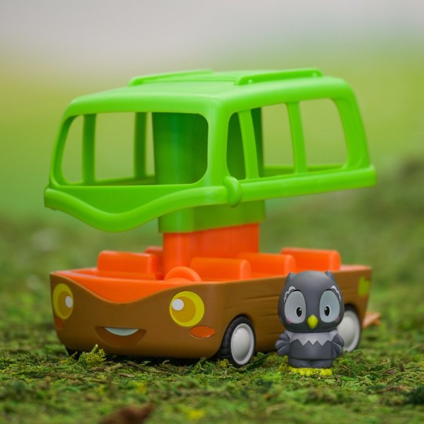 Timber Tots Adventure Bus - Best Dolls & Dollhouses for Ages 2 to 4