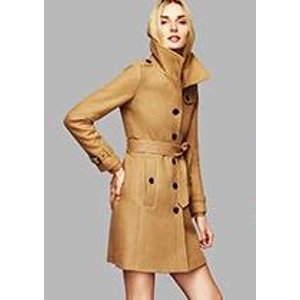 Burberry Outerwear, Scarves, & Accessories On Sale @ MYHABIT
