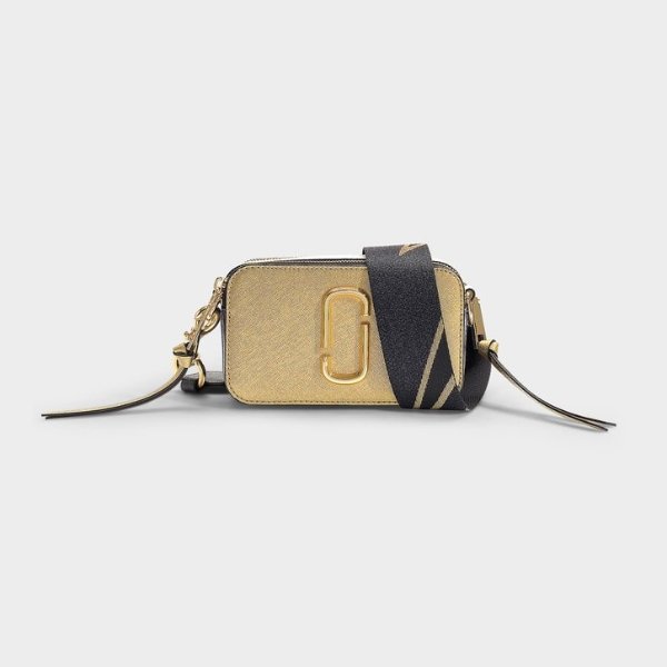 Snapshot Bag in Gold Leather with Polyurethane Coating