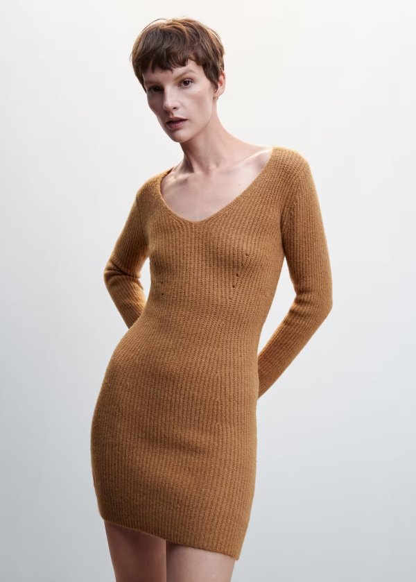 Short knitted dress
