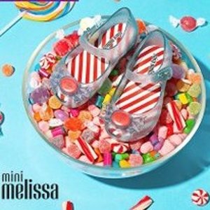 Mini Melissa 女童果冻鞋特卖 缤纷糖果穿脚上