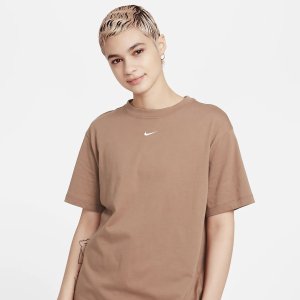 Nike 初夏新款女士T恤$30收 可爱棒球帽$25